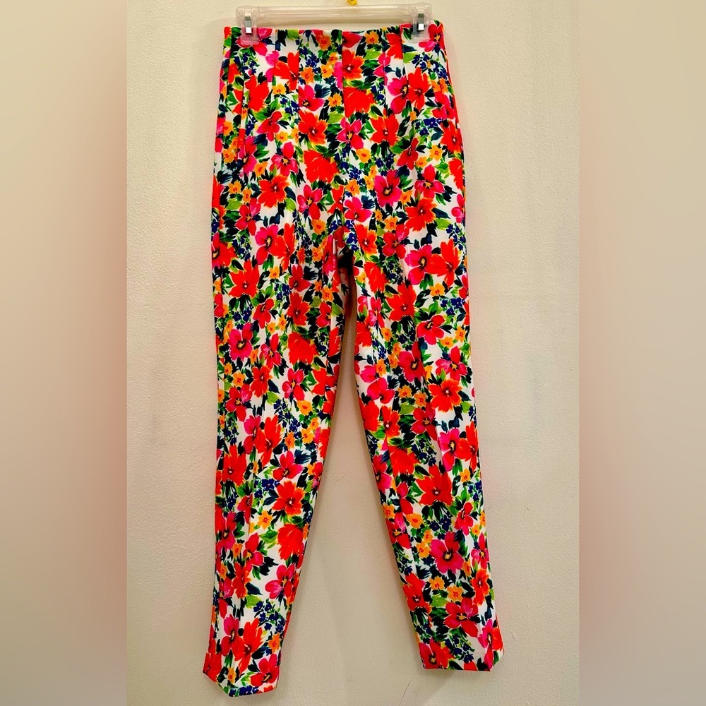 Zara flowered print pants Sz M